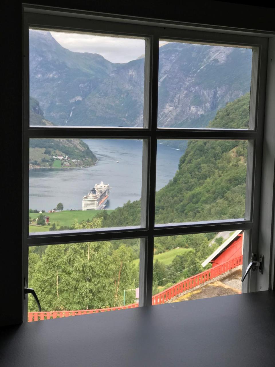 Solbakken Cabins ไกรังเงร์ ภายนอก รูปภาพ